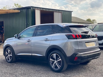 Used Peugeot 3008 2017 for sale - 79414416: Photo
