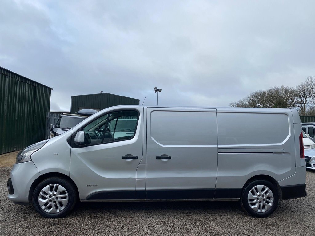 Used Renault Trafic 2018 for sale - 77936544: Photo 24
