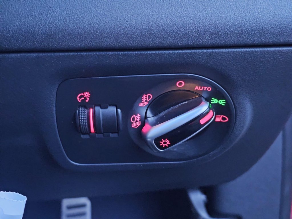 Used Audi TT 2011 for sale - 77407763: Photo 45