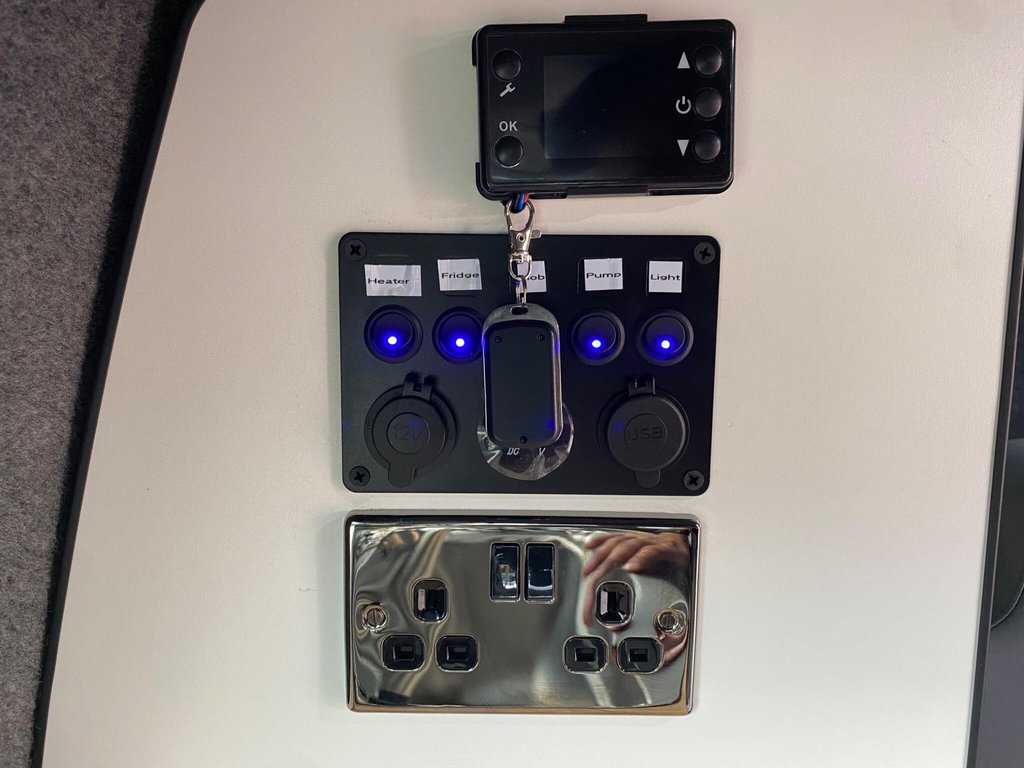 Used Volkswagen Transporter 2006 for sale - 77139436: Photo 15