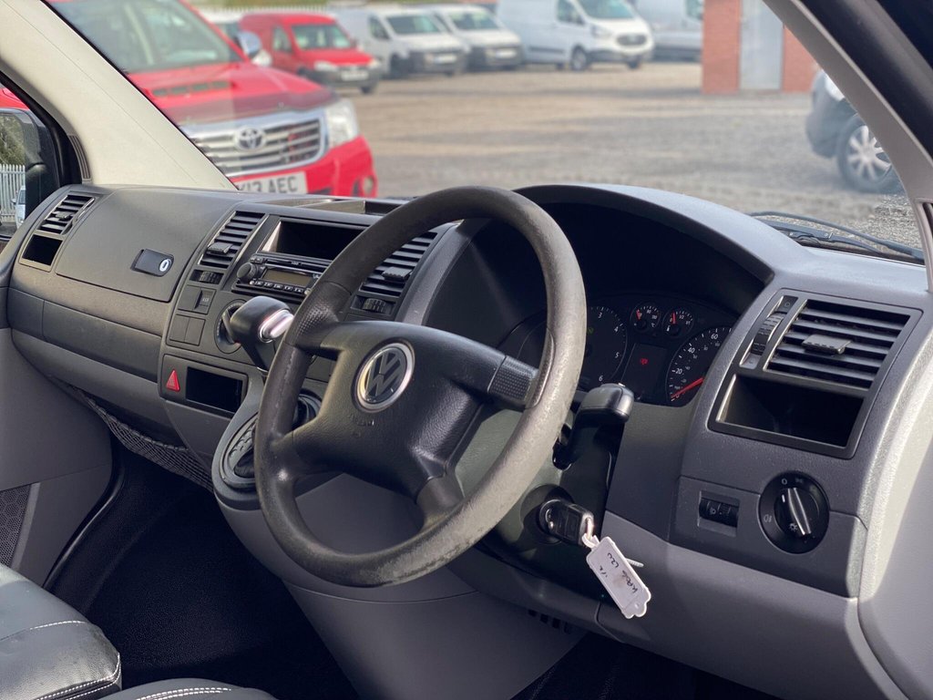 Used Volkswagen Transporter 2006 for sale - 77139436: Photo 39