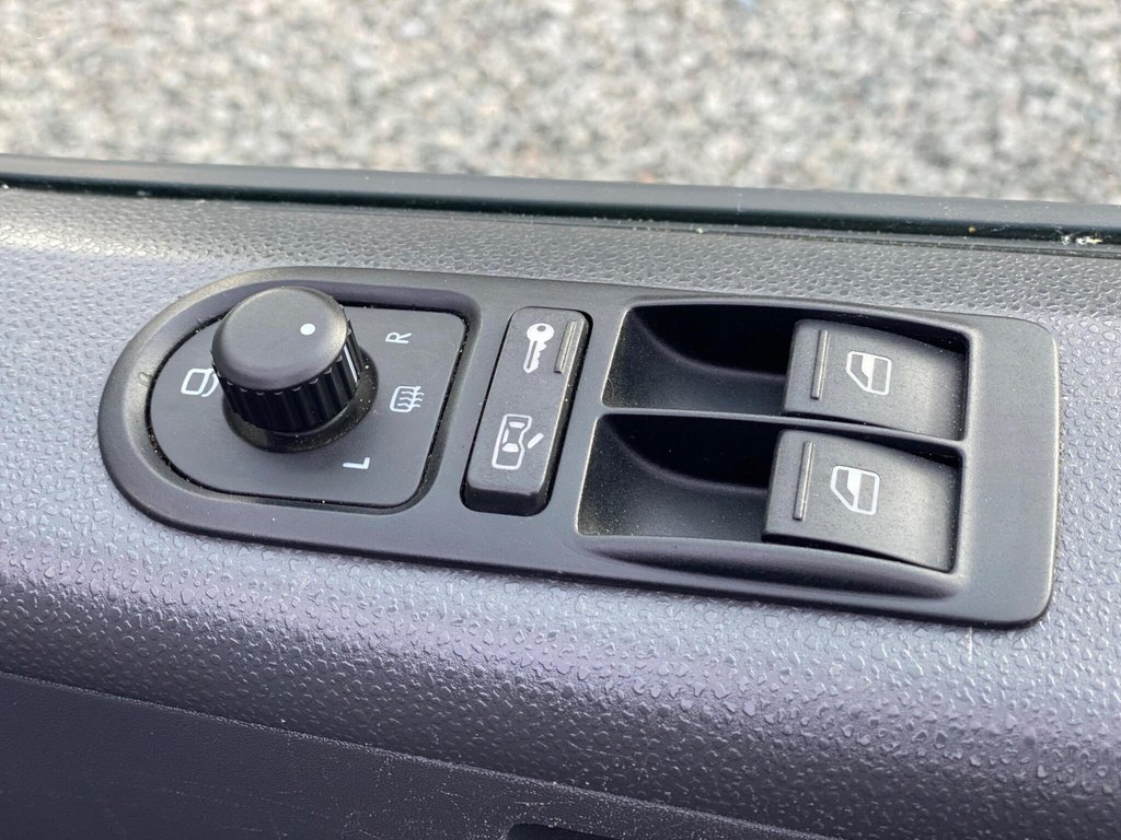 Used Volkswagen Transporter 2006 for sale - 77139436: Photo 49