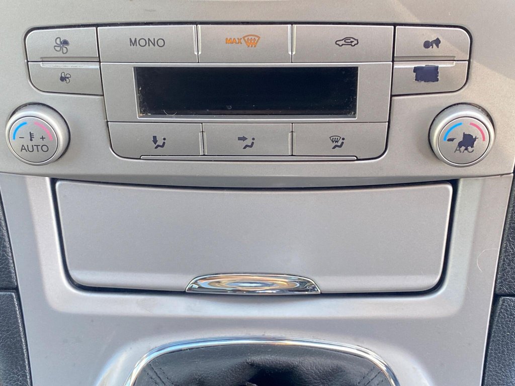 Used Ford S-Max 2008 for sale - 78049542: Photo 37