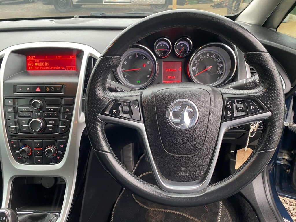 Used Vauxhall Astra 2010 for sale - 77794997: Photo 10