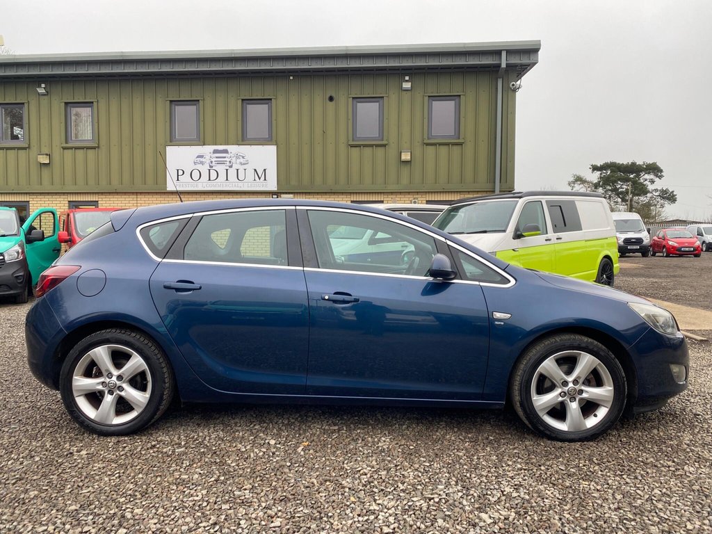 Used Vauxhall Astra 2010 for sale - 77794997: Photo 23