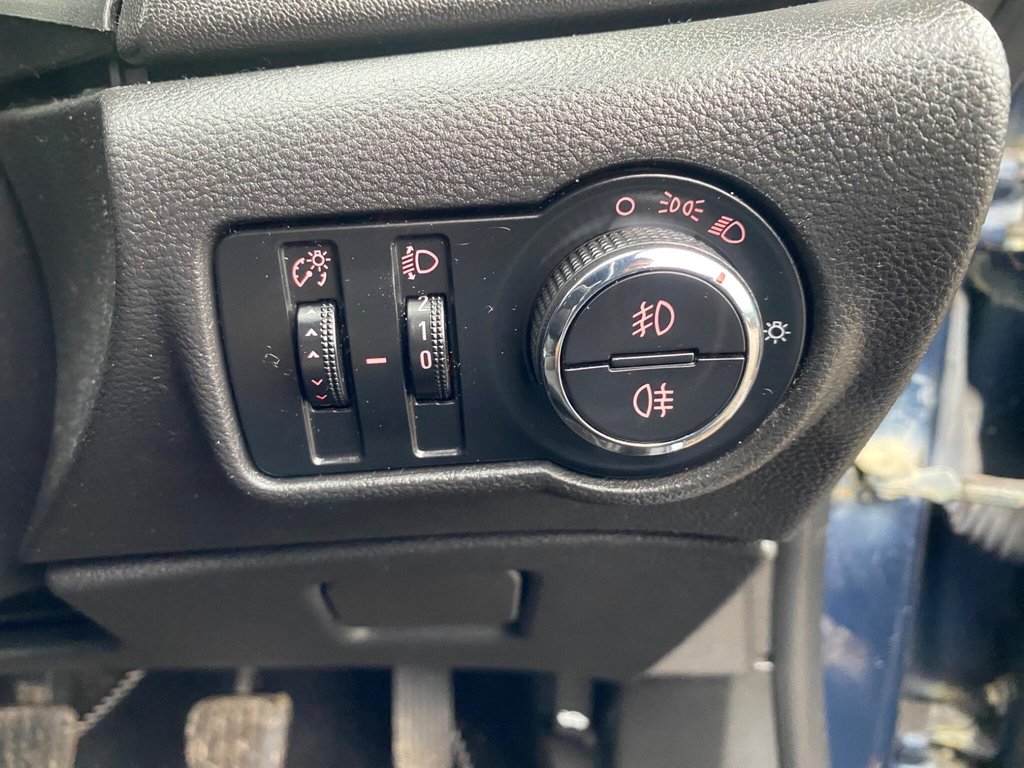 Used Vauxhall Astra 2010 for sale - 77794997: Photo 40