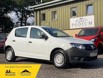 Used Dacia Sandero 2015 for sale - 79293520: Photo