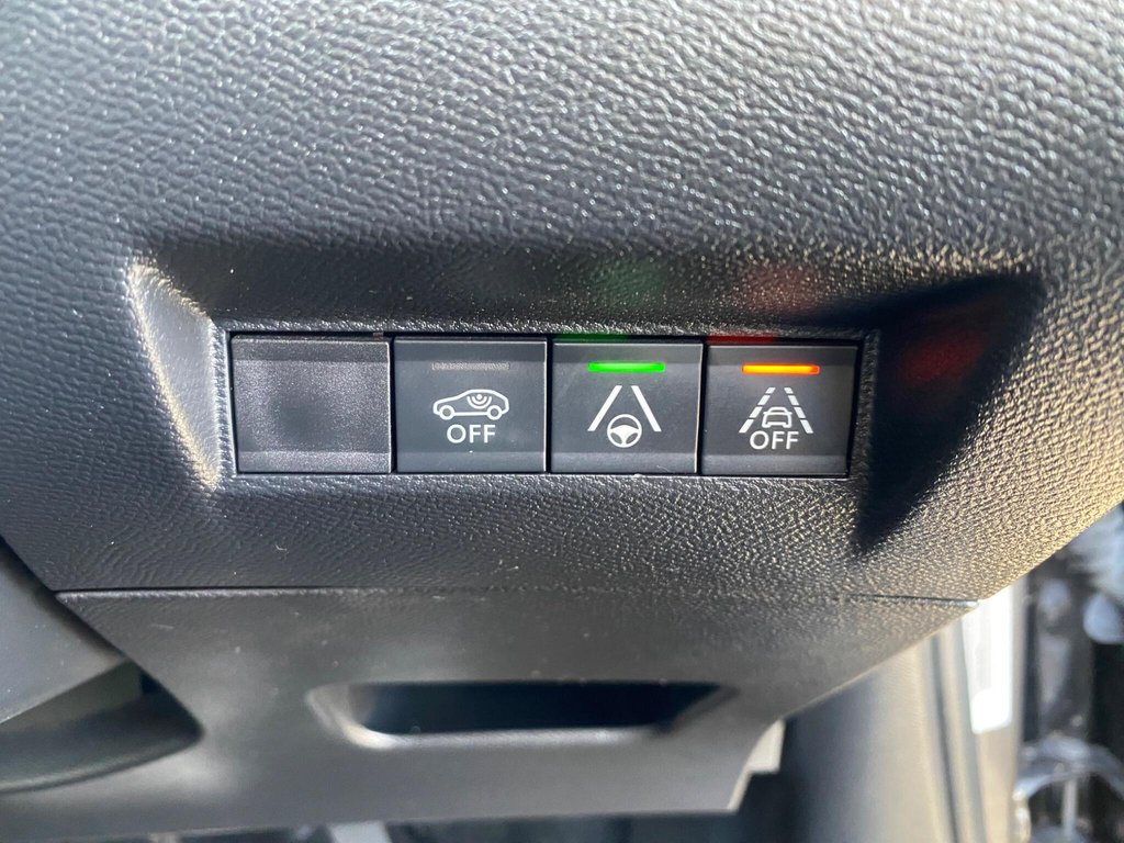 Used Peugeot 2008 2022 for sale - 77572311: Photo 40