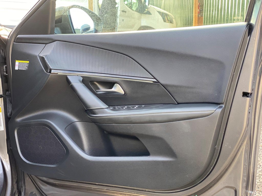 Used Peugeot 2008 2022 for sale - 77572311: Photo 42