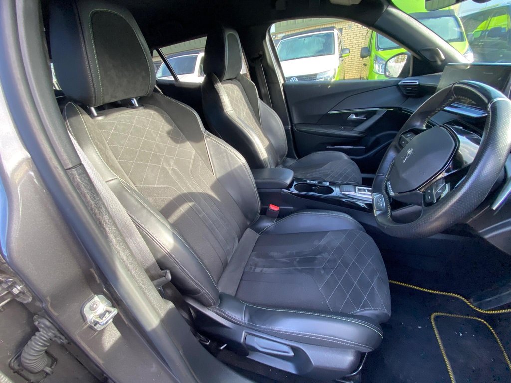 Used Peugeot 2008 2022 for sale - 77572311: Photo 6