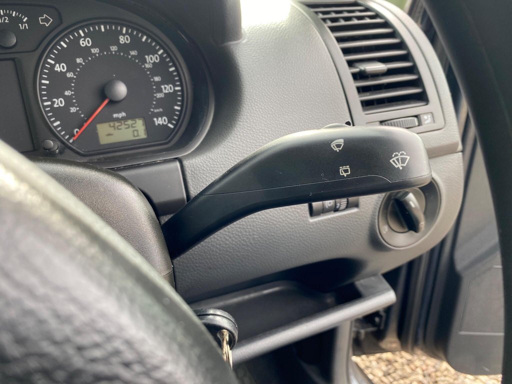 Used Volkswagen Polo 2006 for sale - 77685317: Photo 34