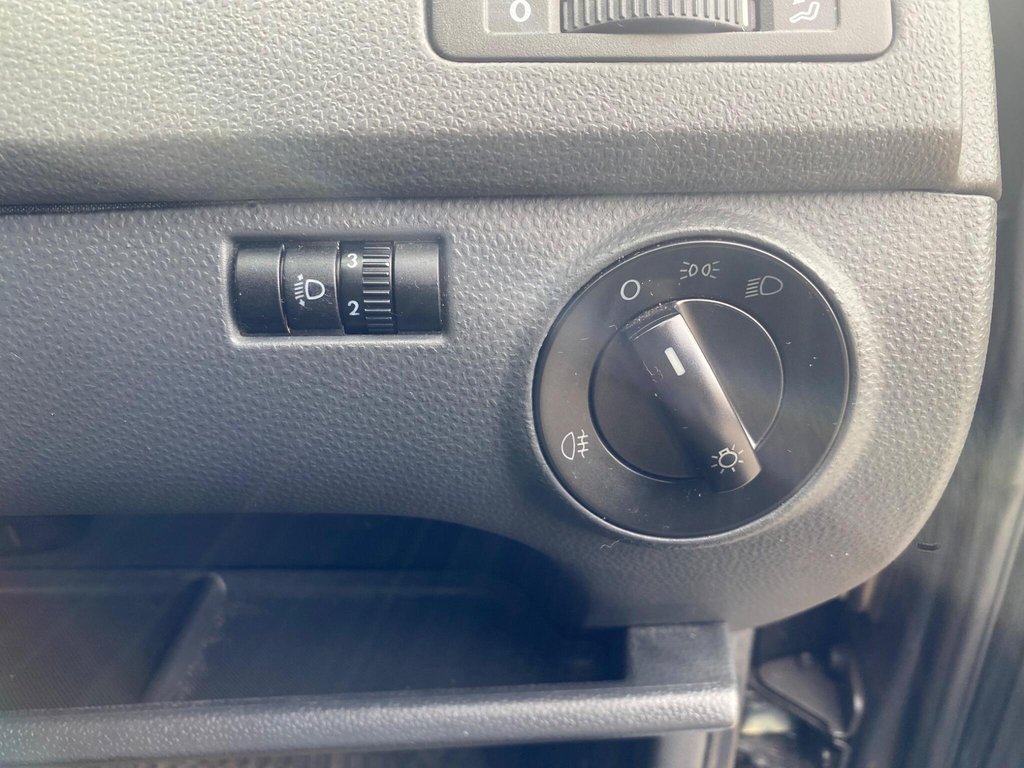 Used Volkswagen Polo 2006 for sale - 77685317: Photo 36