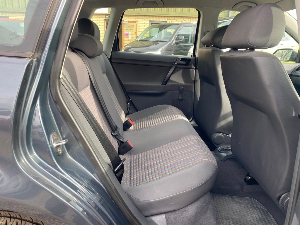 Used Volkswagen Polo 2006 for sale - 77685317: Photo 38