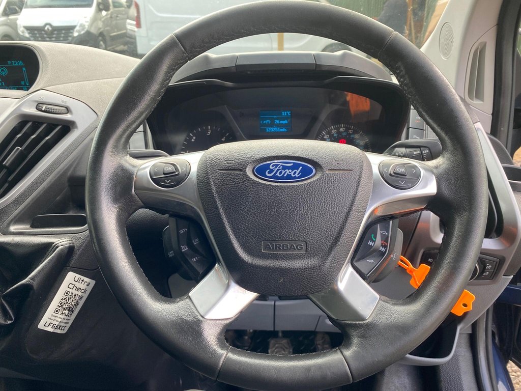 Used Ford Transit Custom 2015 for sale - 77525822: Photo 41