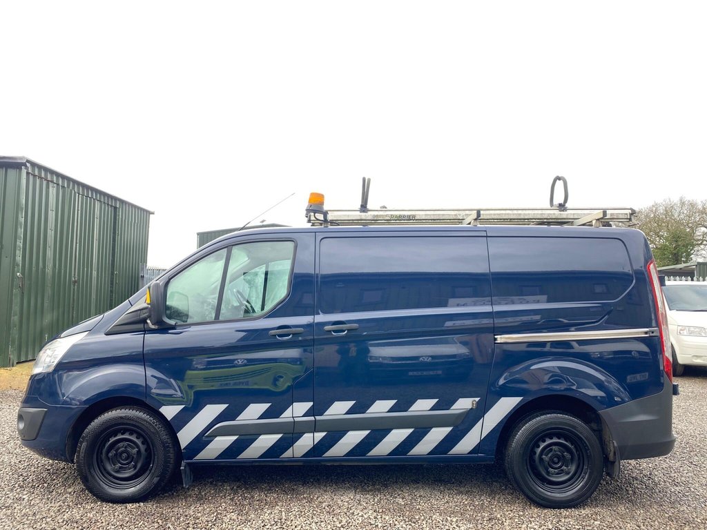 Used Ford Transit Custom 2015 for sale - 77525822: Photo 6