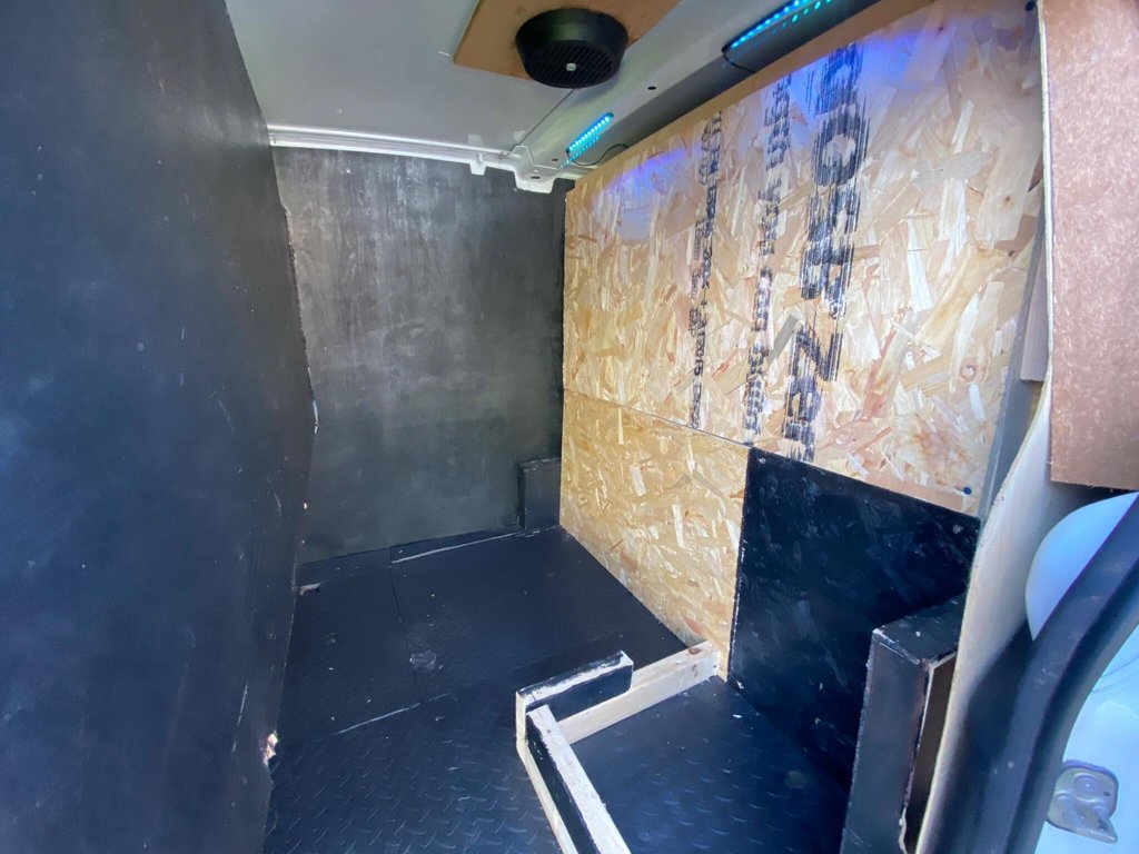 Used Citroen Berlingo 2013 for sale - 77890936: Photo 12