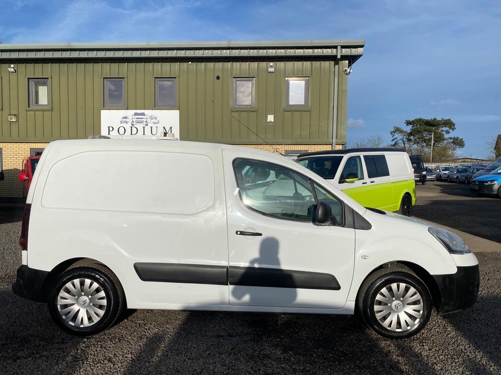 Used Citroen Berlingo 2013 for sale - 77890936: Photo 20