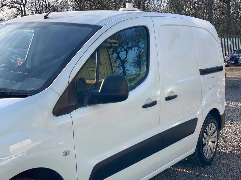 Used Citroen Berlingo 2013 for sale - 77890936: Photo 24