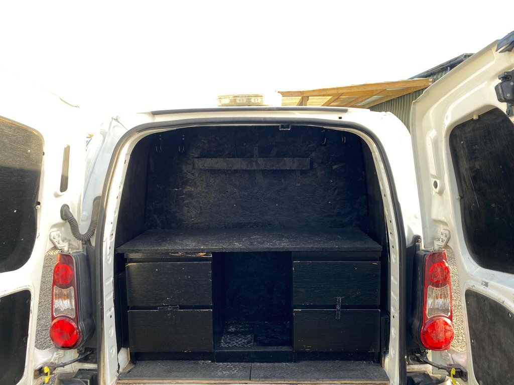 Used Citroen Berlingo 2013 for sale - 77890936: Photo 41