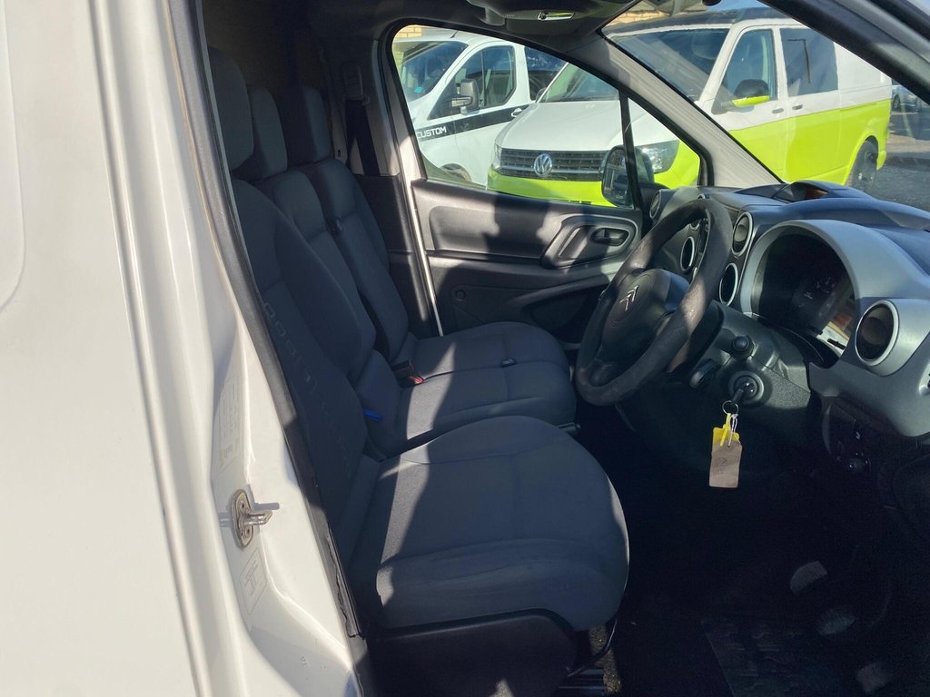Used Citroen Berlingo 2013 for sale - 77890936: Photo 6