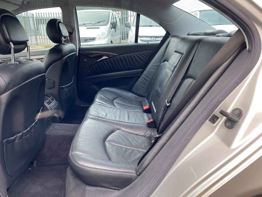 Used Mercedes-Benz E Class 2003 for sale - 77720027: Photo 12