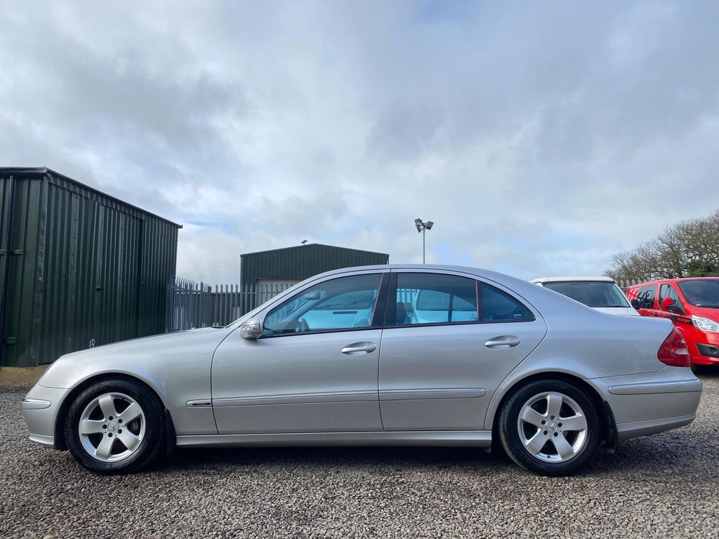Used Mercedes-Benz E Class 2003 for sale - 77720027: Photo 17