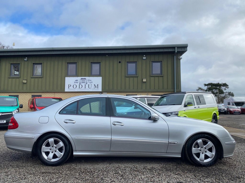Used Mercedes-Benz E Class 2003 for sale - 77720027: Photo 19