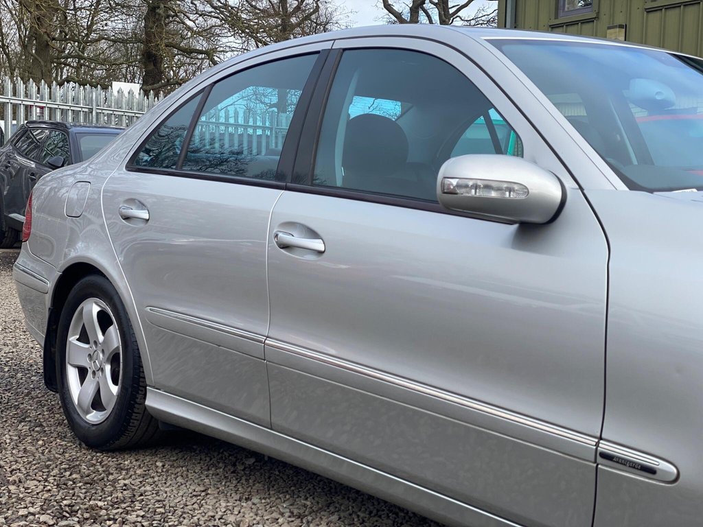 Used Mercedes-Benz E Class 2003 for sale - 77720027: Photo 21