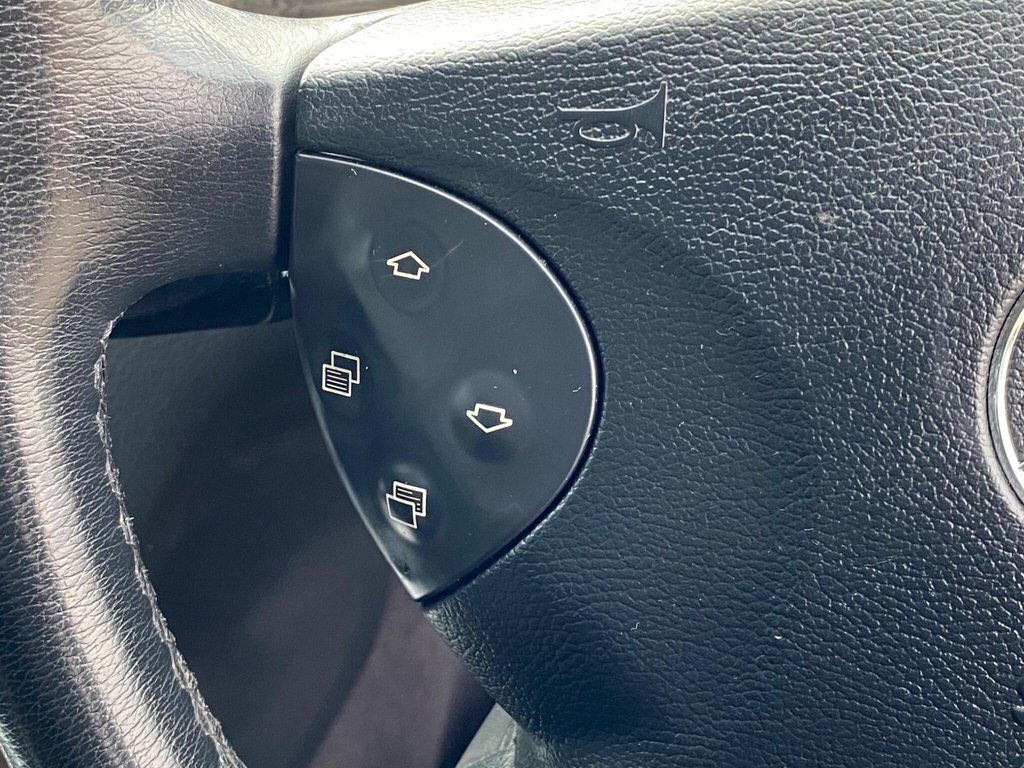 Used Mercedes-Benz E Class 2003 for sale - 77720027: Photo 37