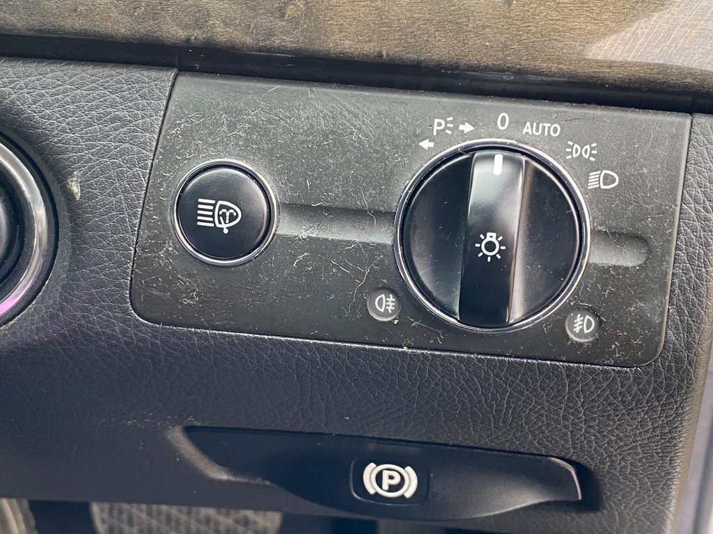 Used Mercedes-Benz E Class 2003 for sale - 77720027: Photo 40