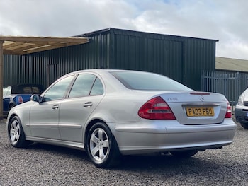 Used Mercedes-Benz E Class 2003 for sale - 77720027: Photo