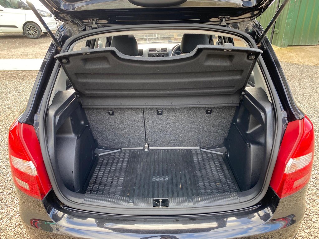 Used Skoda Fabia 2010 for sale - 77841333: Photo 10