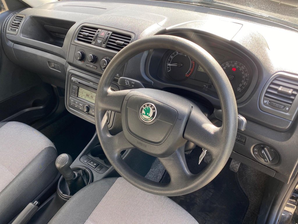 Used Skoda Fabia 2010 for sale - 77841333: Photo 30