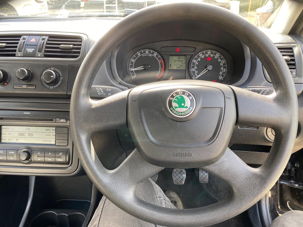 Used Skoda Fabia 2010 for sale - 77841333: Photo 36