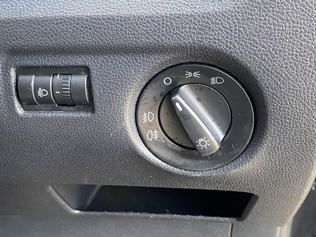 Used Skoda Fabia 2010 for sale - 77841333: Photo 39