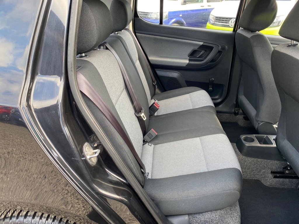 Used Skoda Fabia 2010 for sale - 77841333: Photo 43