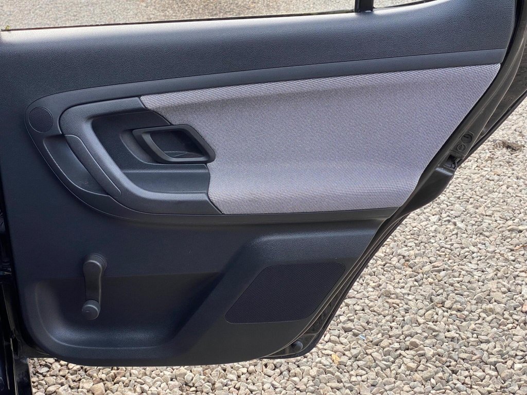 Used Skoda Fabia 2010 for sale - 77841333: Photo 46