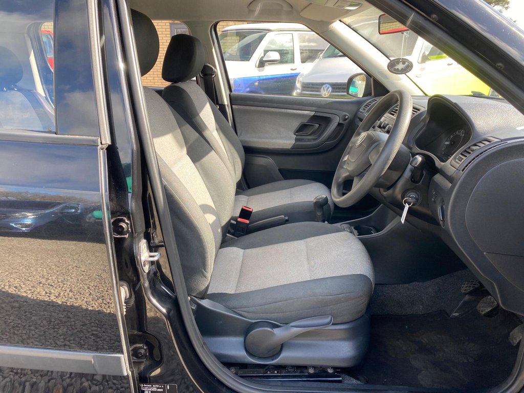 Used Skoda Fabia 2010 for sale - 77841333: Photo 6