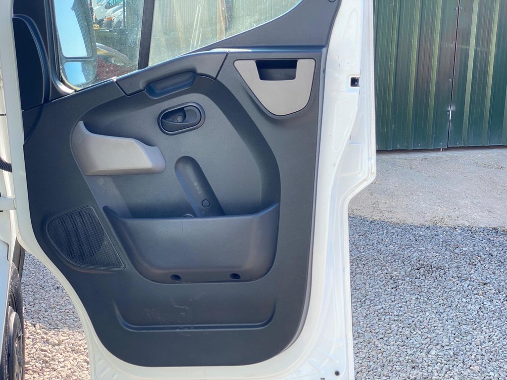 Used Renault Master 2013 for sale - 77952290: Photo 43