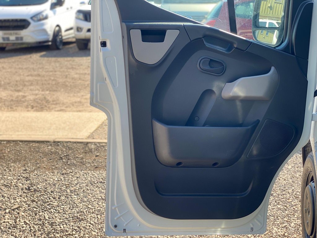 Used Renault Master 2013 for sale - 77952290: Photo 50