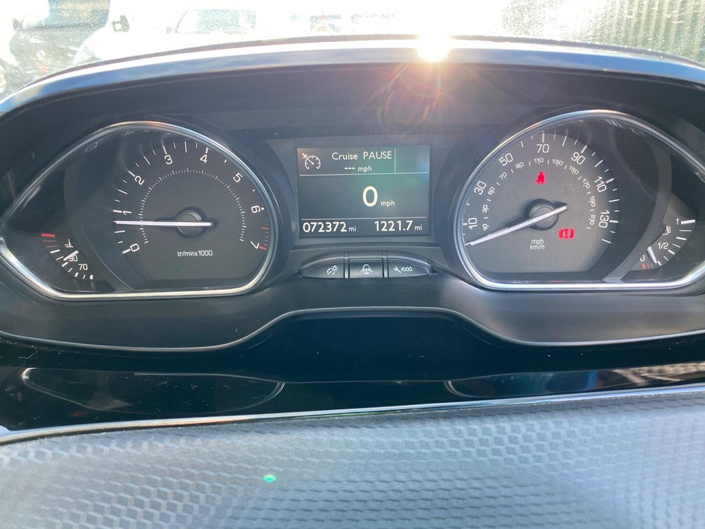 Used Peugeot 2008 2018 for sale - 77563778: Photo 11