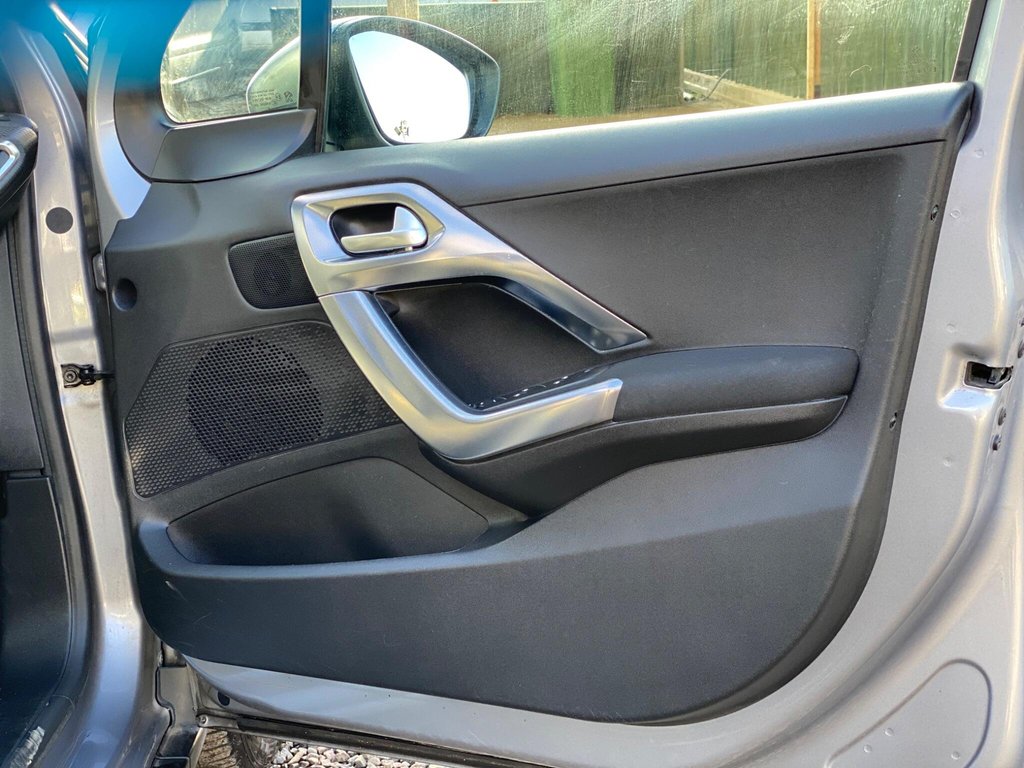 Used Peugeot 2008 2018 for sale - 77563778: Photo 42