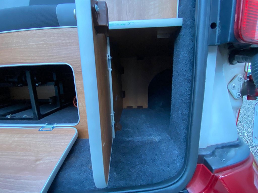 Used Volkswagen Transporter 2014 for sale - 77719695: Photo 36