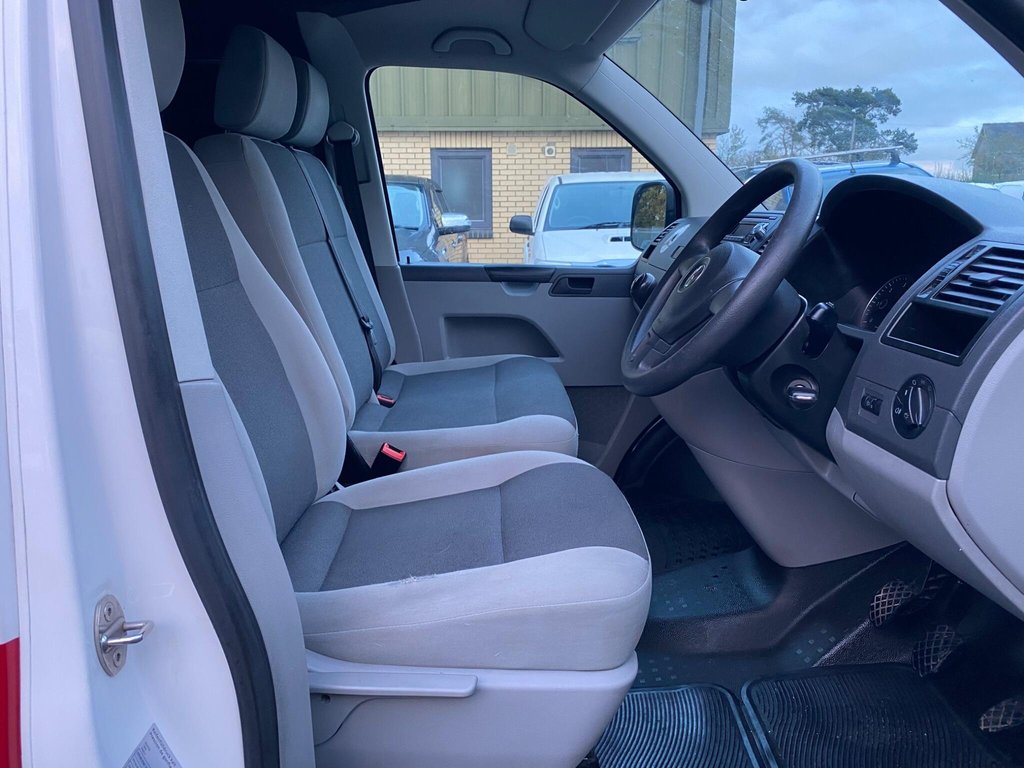 Used Volkswagen Transporter 2014 for sale - 77719695: Photo 38