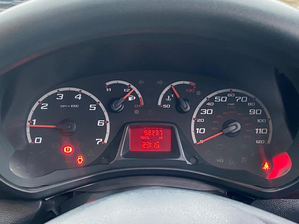 Used Ford Ka 2013 for sale - 77463823: Photo 9