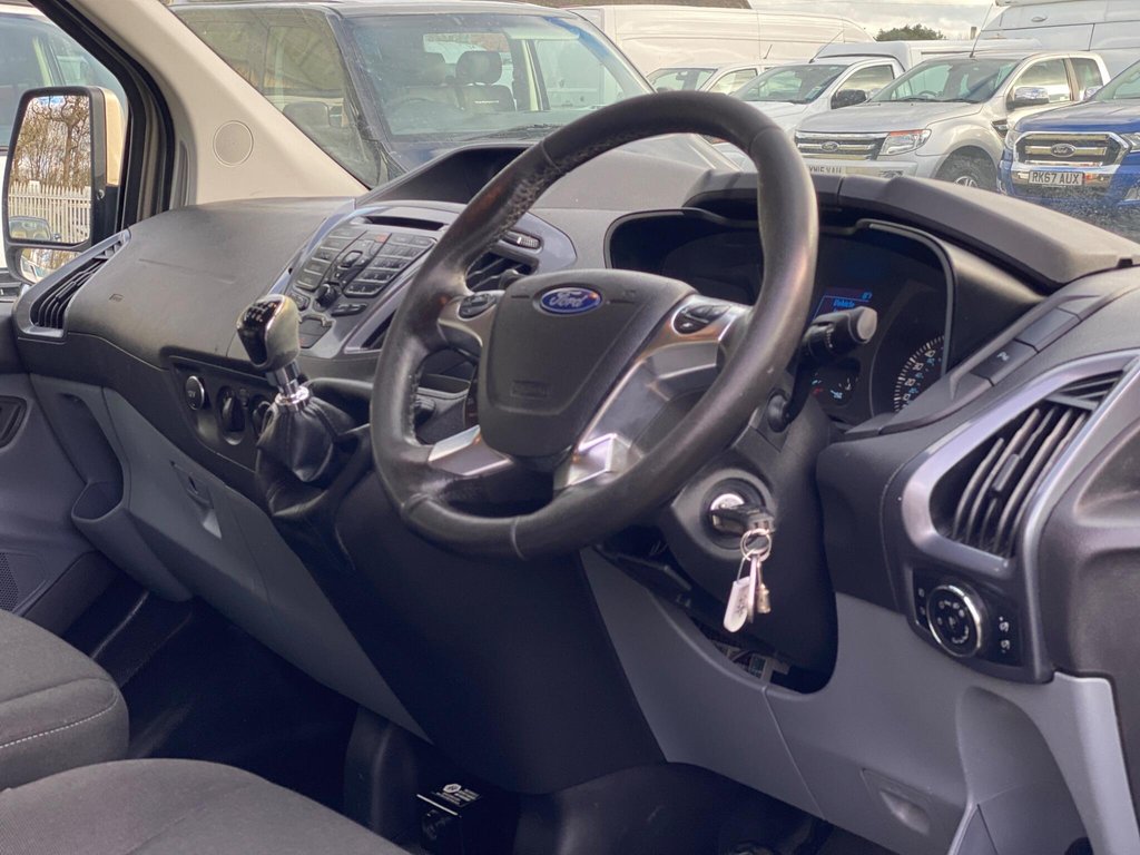 Used Ford Transit Custom 2017 for sale - 78117509: Photo 10