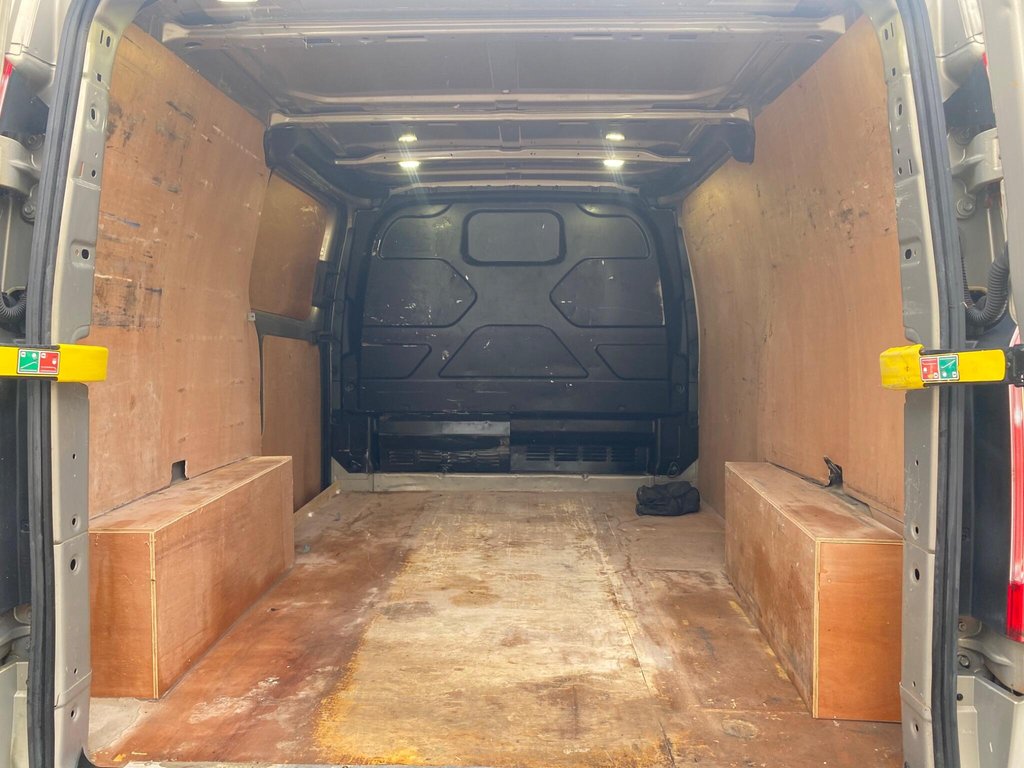 Used Ford Transit Custom 2017 for sale - 78117509: Photo 17