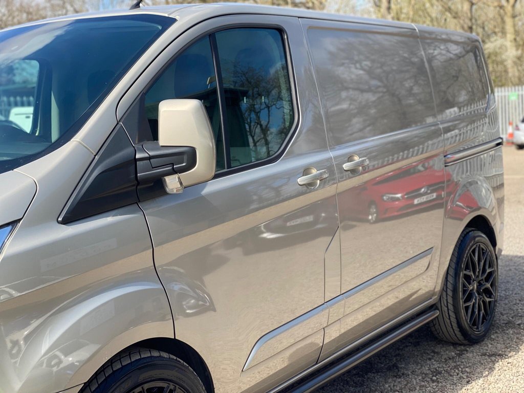 Used Ford Transit Custom 2017 for sale - 78117509: Photo 32