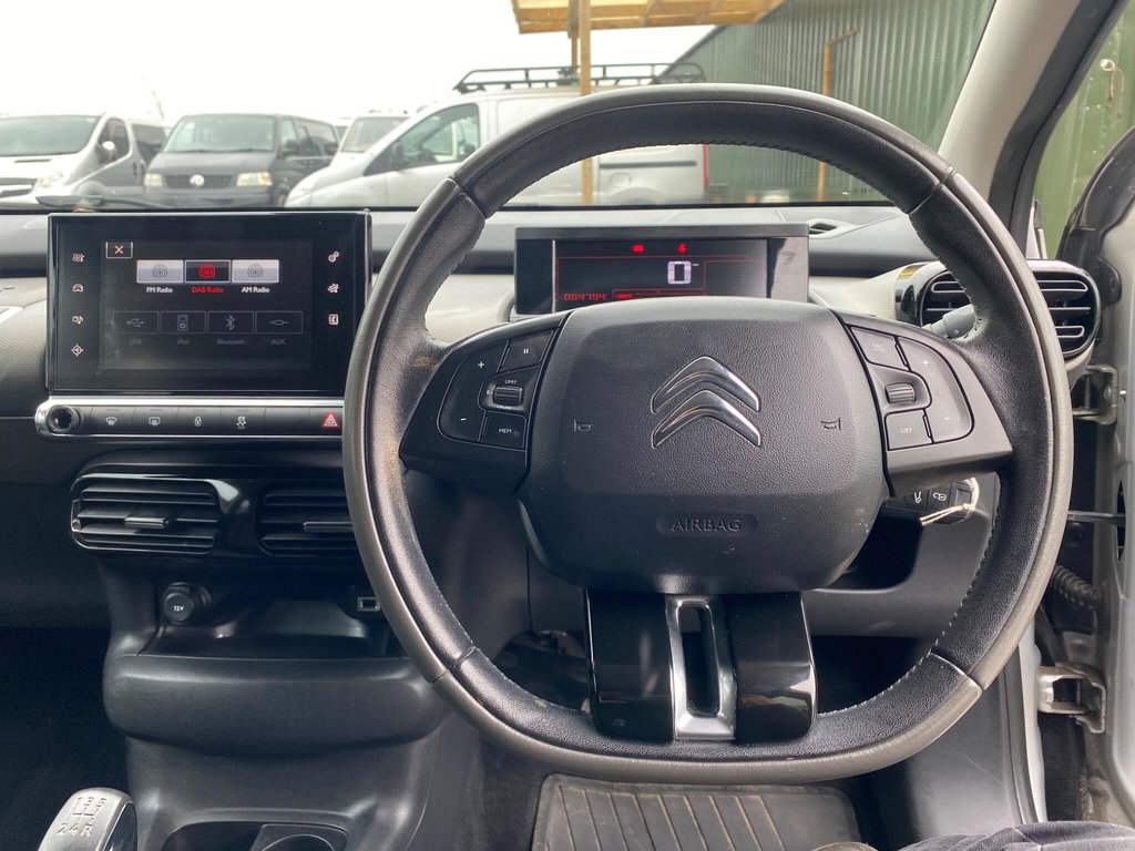 Used Citroen C4 Cactus 2016 for sale - 77850158: Photo 39