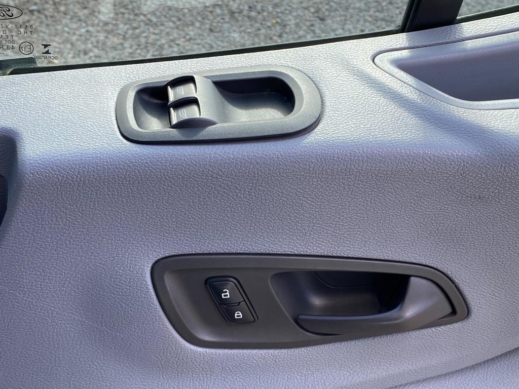 Used Ford Transit 2016 for sale - 77898934: Photo 46